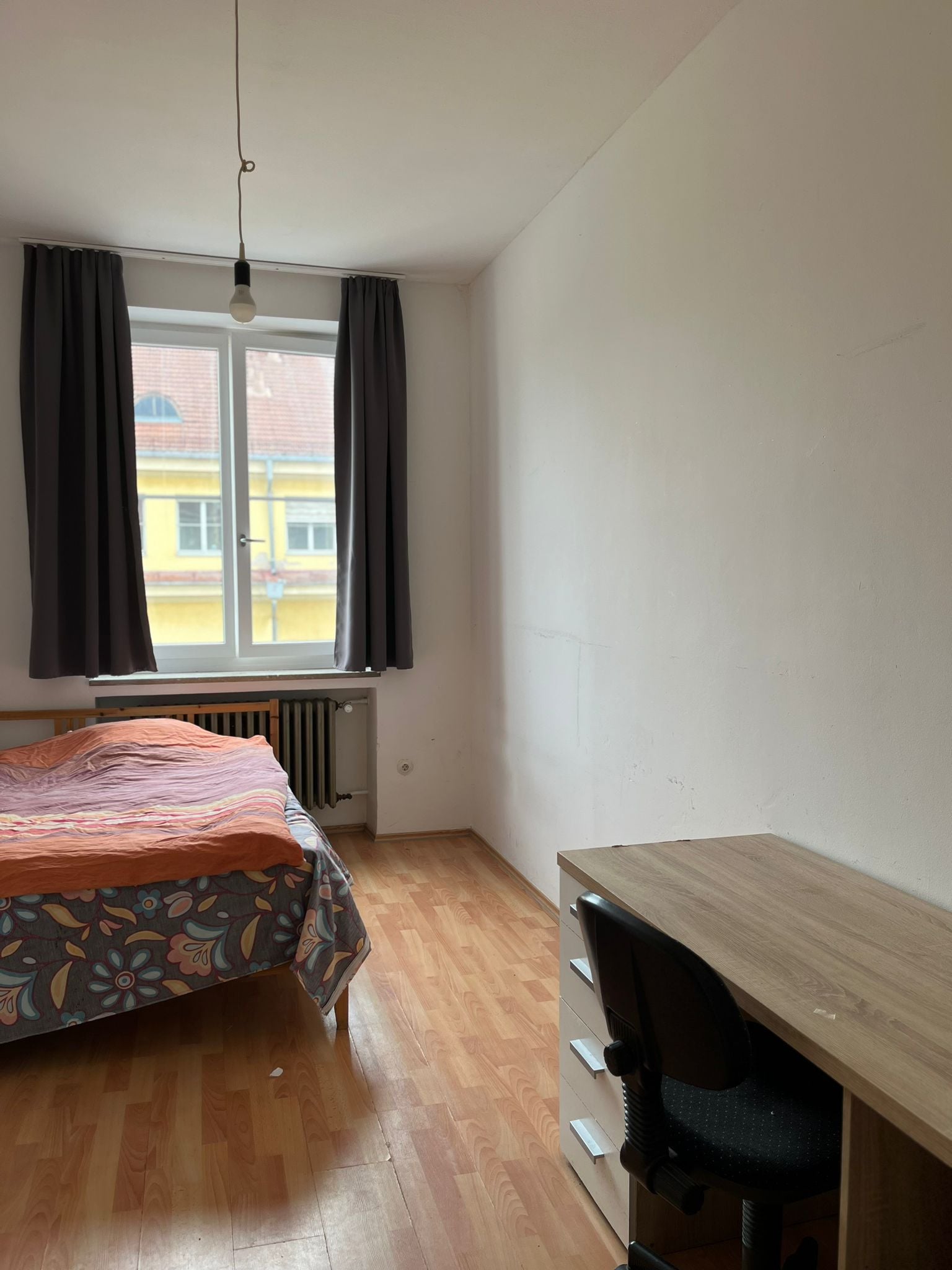 Studentenzimmer 2 - Modernes und helles Zimmer